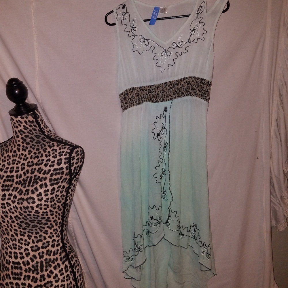 Island Beach size small/medium